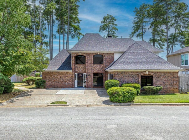 312 Tealwood, Longview, TX 75605