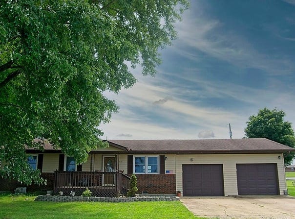 103 E Willow Street, Mansfield, MO 65704