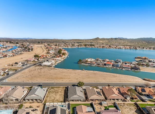Silver Lake Parkway Apn 0465-2, Helendale, CA 92342