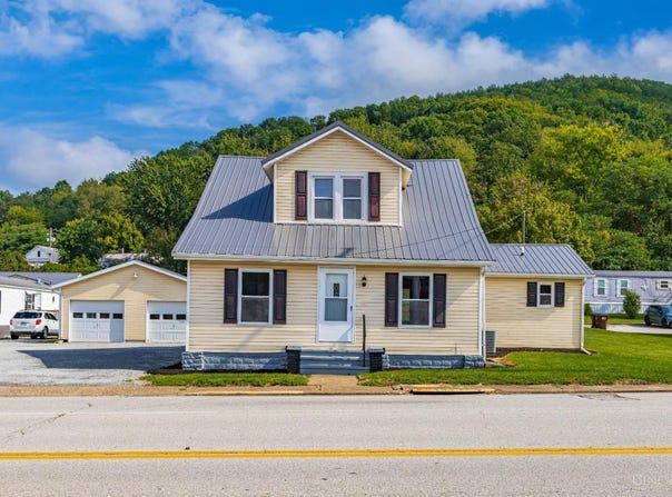 738 US Rt 52, Aberdeen, OH 45101