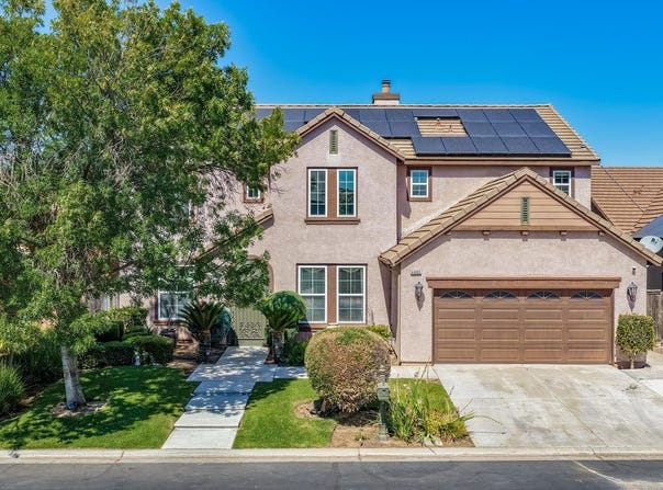 4683 N Arrow Ridge Way, Clovis, CA 93619