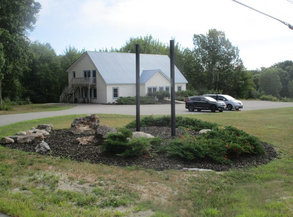 292 South Street, Blue Hill, ME 04614