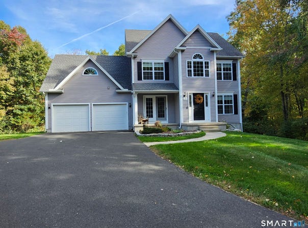20 Center Street, Windsor, CT 06095