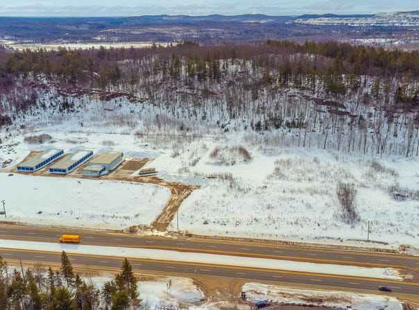 801-851 E US 41 Highway, Negaunee, MI 49866