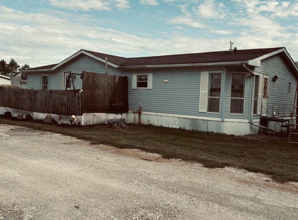 1 JUNIPER Court, Goodfield, IL 61742