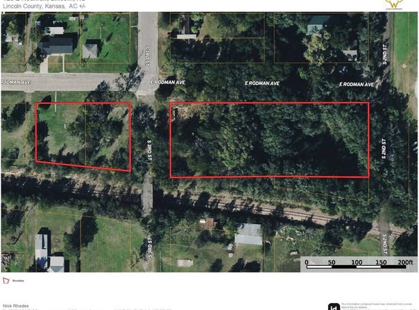 125 E Rodman Ave, Lincoln, KS 67455