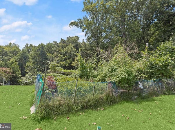 6354 FOREST AVE, ELKRIDGE, MD 21075