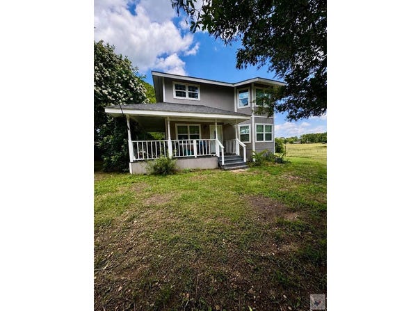 615 E Browning St., DeKalb, TX 75559