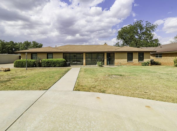 209 E 26th Street, Littlefield, TX 79339