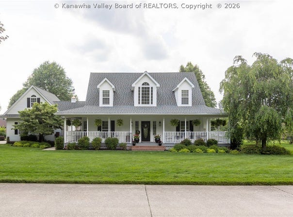 28 Hazel Circle, Winfield, WV 25213