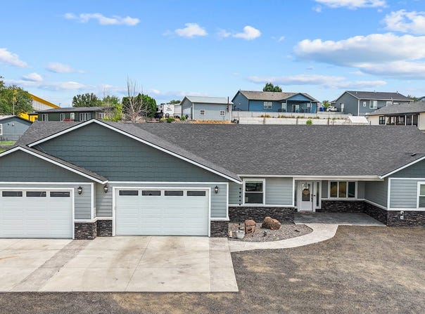 417 SW QUINNEY Pl, Pendleton, OR 97801