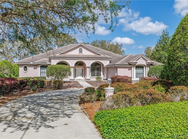 1905 N Eagle Chase Drive, Hernando, FL 34442