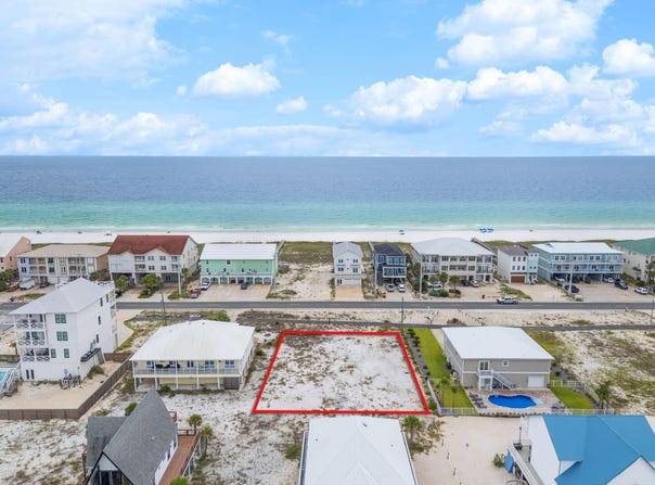 7930 Gulf Boulevard, Navarre, FL 32566