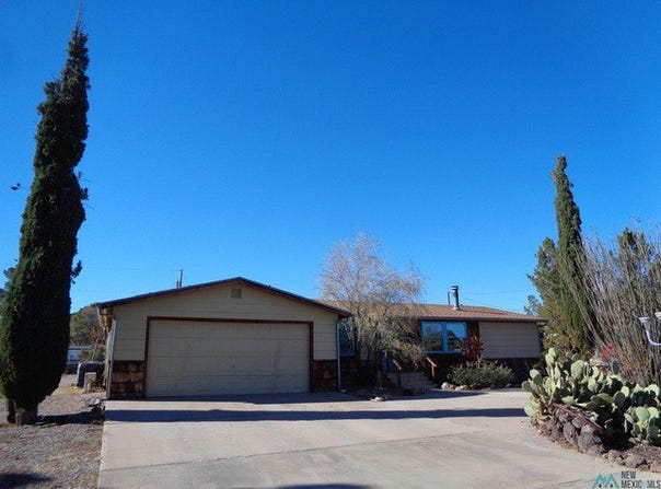 416 JUNIPER St, Truth Or Consequences, NM 87901