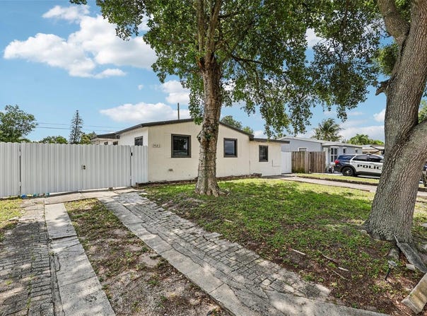 1421 N 68TH Terrace, HOLLYWOOD, FL 33024