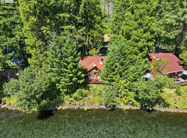 54444 MCKENZIE RIVER Dr, BlueRiver, OR 97413