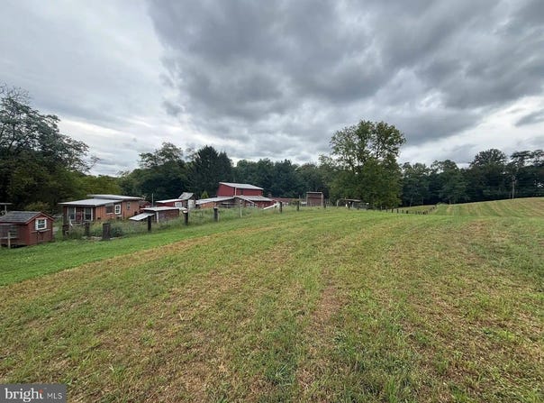 75 SMITH Road, DELTA, PA 17314