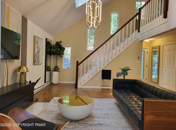 159 Manchester Drive, Bushkill, PA 18324
