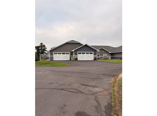 1368 Cypress Court, Altoona, WI 54720