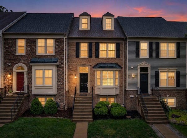 43576 BLACKSMITH Square, ASHBURN, VA 20147