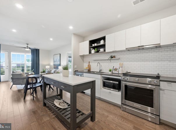 502 DIAMONDBACK Drive, GAITHERSBURG, MD 20878