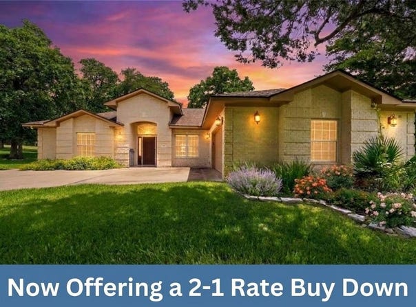 410 Pinehurst Dr, New Ulm, TX 78950