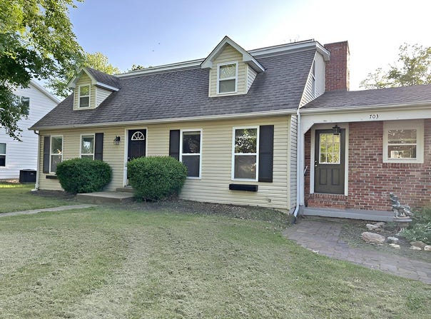 703 N 6th Avenue, Ozark, MO 65721