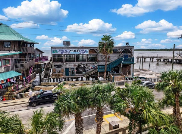 450 Dock St, Cedar Key, FL 32625