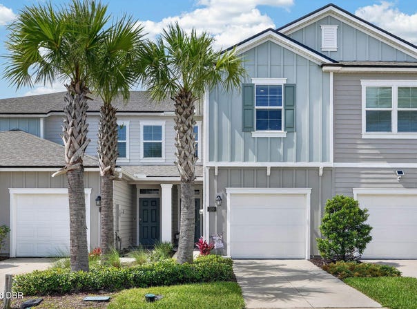 138 Redbud Road, Palm Coast, FL 32137
