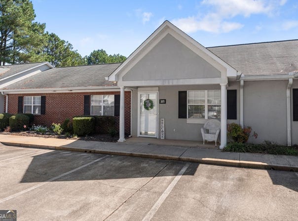 2875 Florence Drive, Gainesville, GA 30504