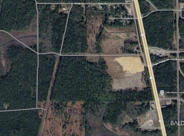 Richie Road, Axis, AL 36505