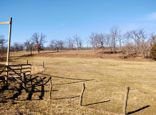 NE 184 Pvt Road, Osceola, MO 64776