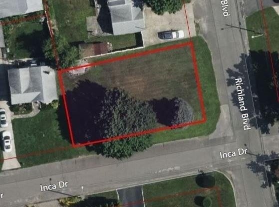Richland Boulevard, Bay Shore, NY 11706