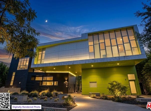 825 N Kings Rd, West Hollywood, CA 90069