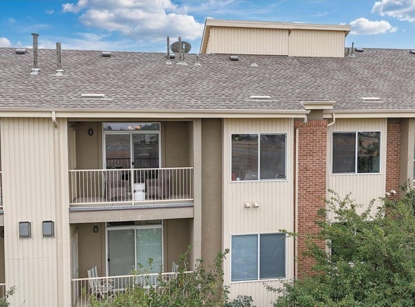 8685 Clay St, Westminster, CO 80031