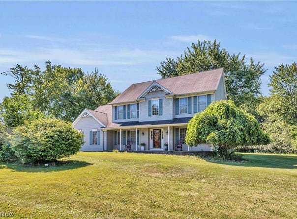 1127 Fireside Trail, Broadview Heights, OH 44147