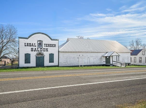 4391 Texas 237, Round Top, TX 78954