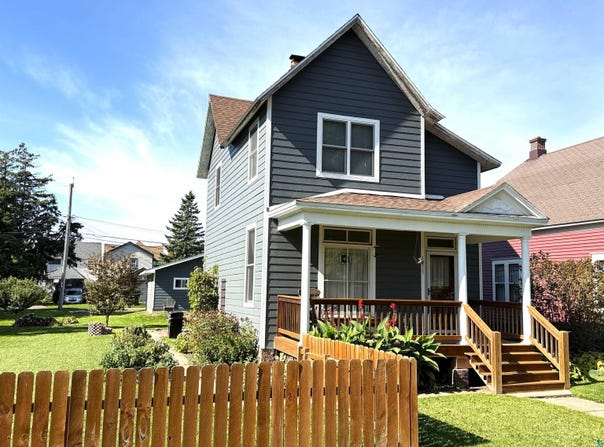 1211 Weeks Ave, Superior, WI 54880