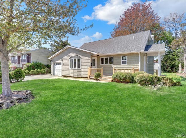 339 Barton Avenue, East Patchogue, NY 11772