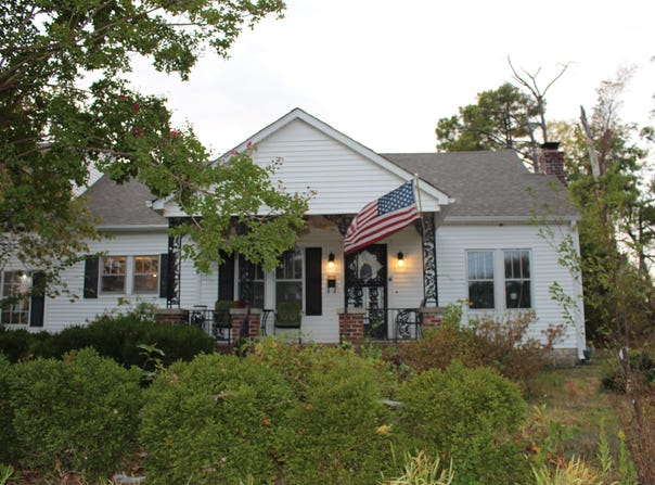 1399 MAIN St S, Covington, TN 38019