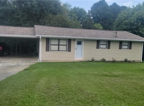 77 Pierce Road, Hiram, GA 30141