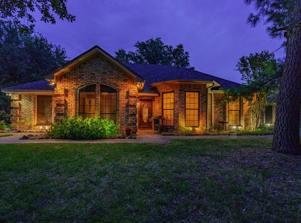 8429 Karen Lane, Terrell, TX 75160