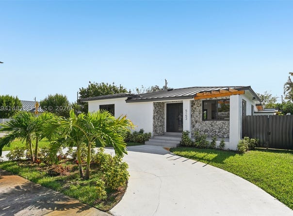 5152 SW 6th St, Miami, FL 33134