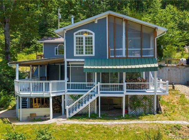 20569 Echo Valley Road, Rocky Mount, MO 65072