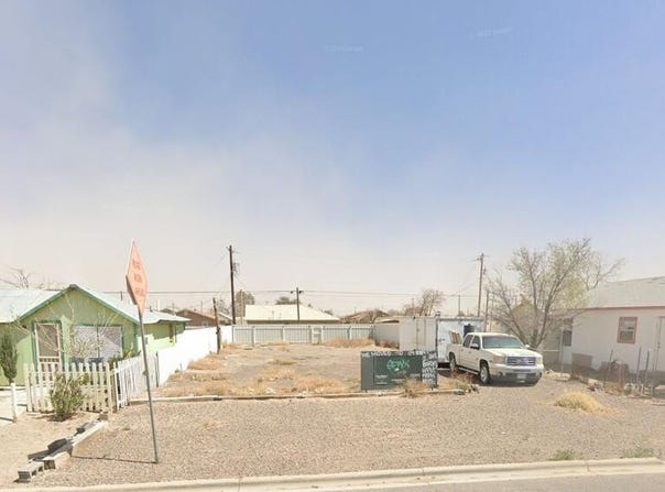 320 S Walnut St., Pecos, TX 79772