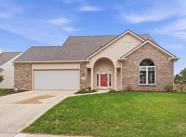 3226 Cilantro Cove, Fort Wayne, IN 46818-9139