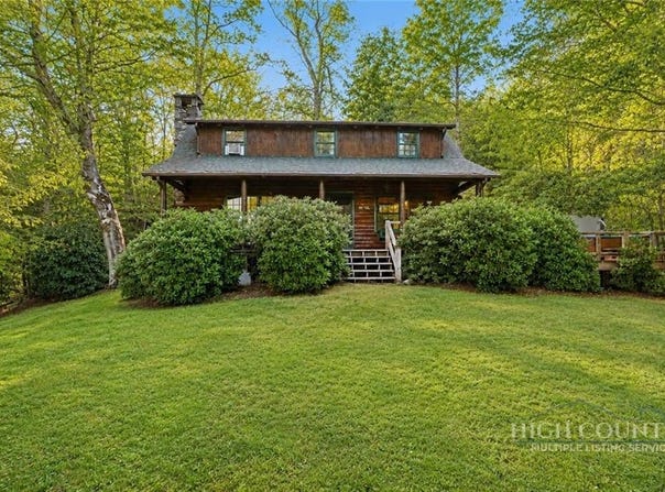 299 Sugar Vista Lane, Newland, NC 28657