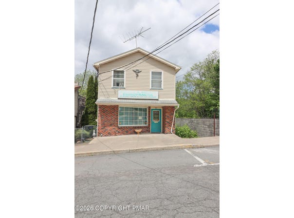 18 Fork Street, Mount Pocono, PA 18344