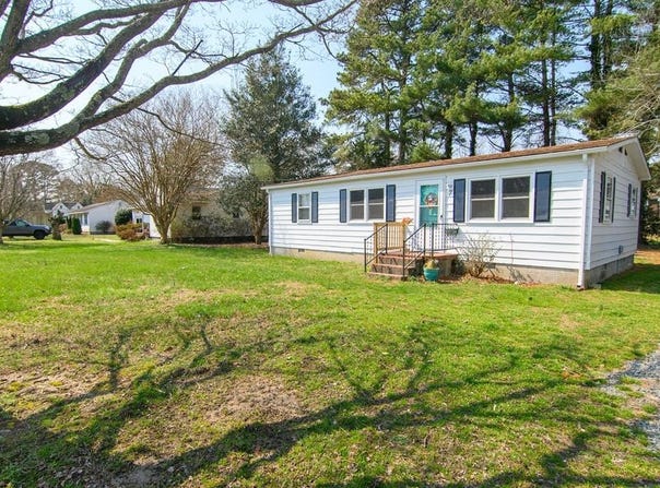 7 JACKSON ST, ONANCOCK, VA 23417
