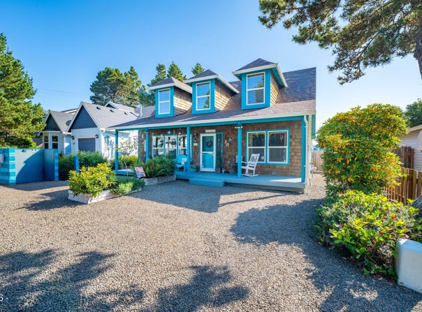 30 Sijota Street, Gleneden Beach, OR 97388